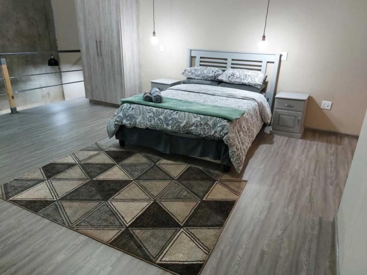 Wisteria Lane Guesthouse Postmasburg Екстериор снимка